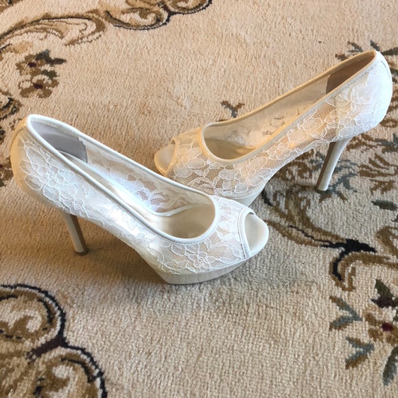 white lace peep toe heels